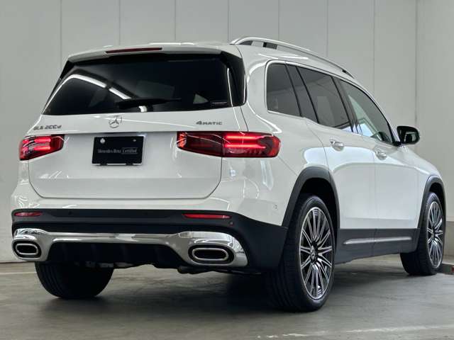 Mercedes-Benz GLB 5