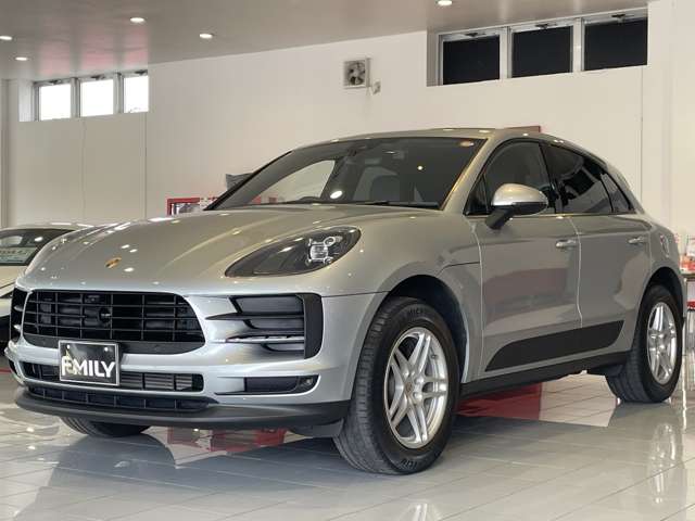 Porsche Macan 4