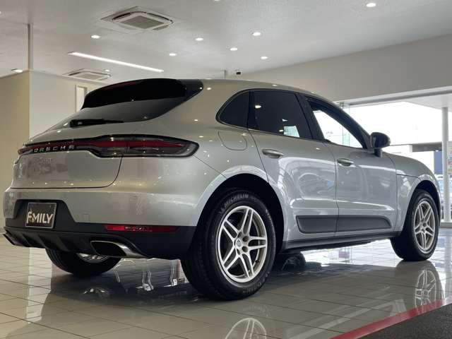 Porsche Macan 10