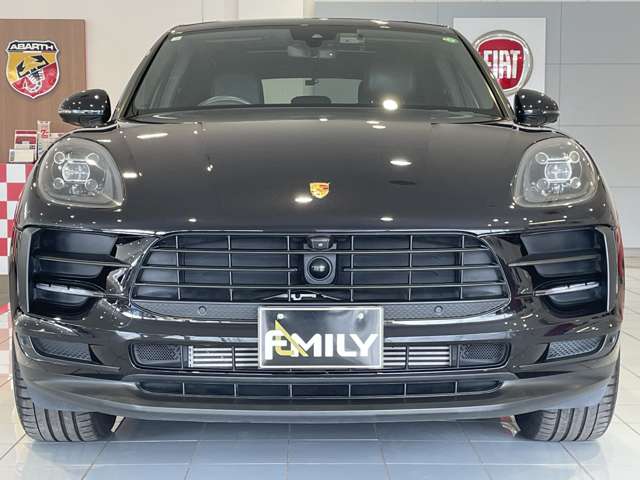 Porsche Macan 4