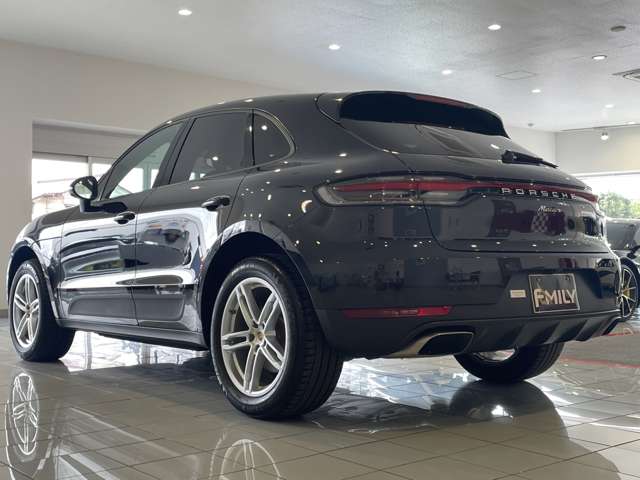 Porsche Macan 10