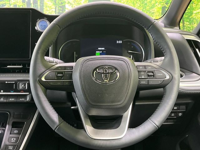 Toyota Noah 12