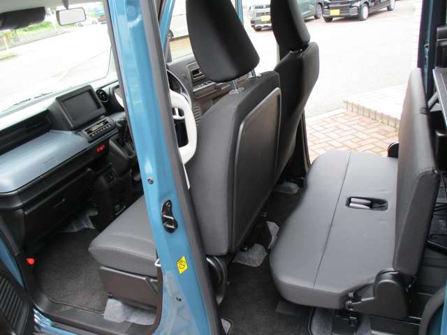 Suzuki Spacia Base 11