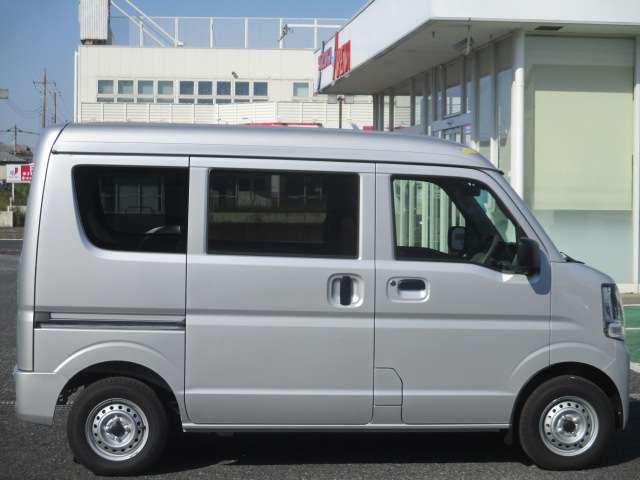 Suzuki Every 8