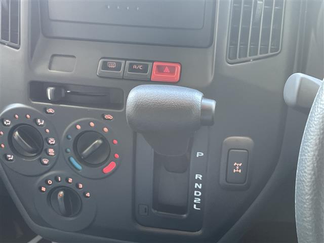 Toyota Town Ace Van 9