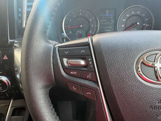Toyota Vellfire 10