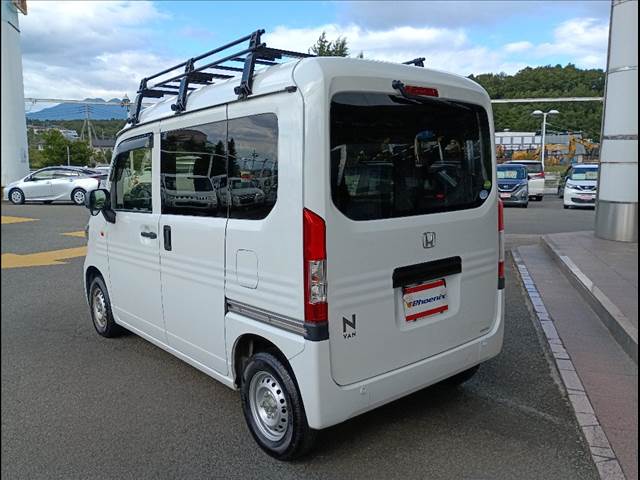 Honda N-VAN 9