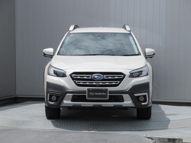 Subaru Legacy Outback 10