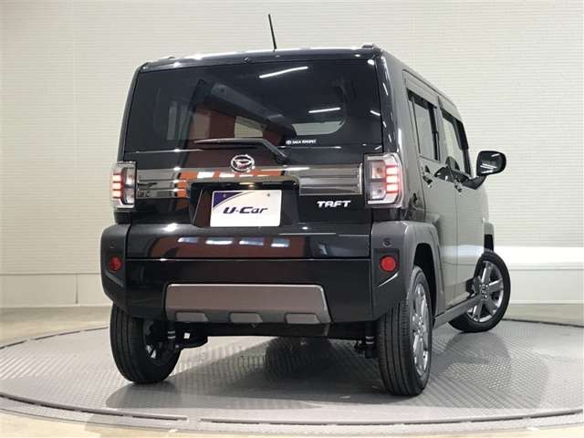 Daihatsu Taft 2