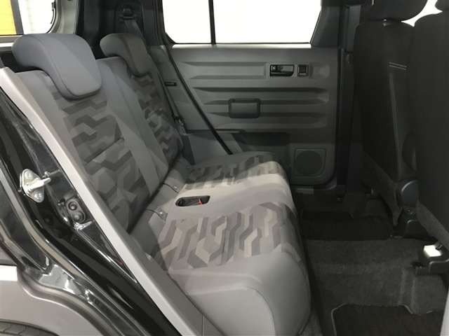 Daihatsu Taft 8