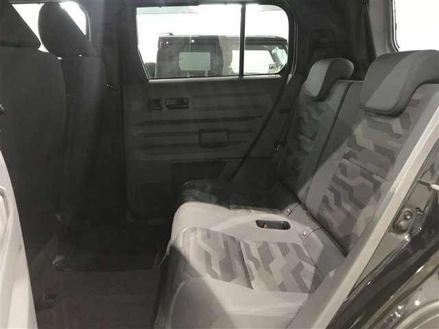 Daihatsu Taft 10