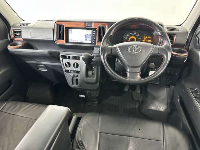 Toyota Pixis Van 7