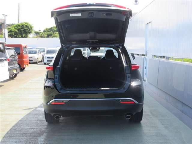Toyota Harrier 6
