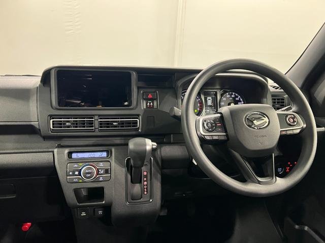 Daihatsu Atrai 5