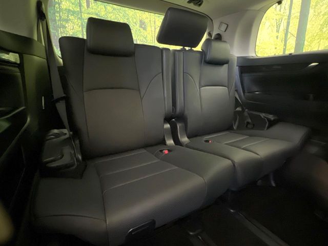 Toyota Alphard 10