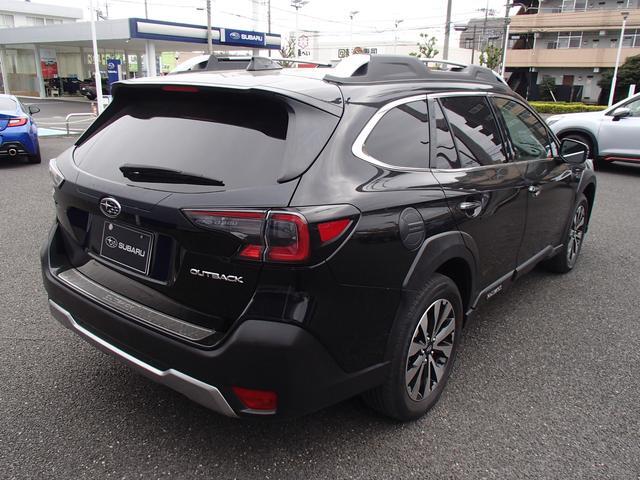 Subaru Legacy Outback 2