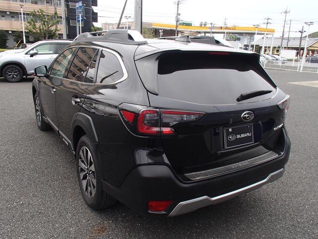 Subaru Legacy Outback 9