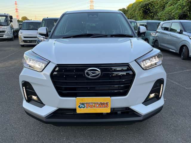 Daihatsu Rocky 9