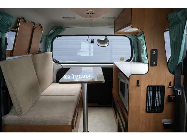 Toyota Light Ace Van 2