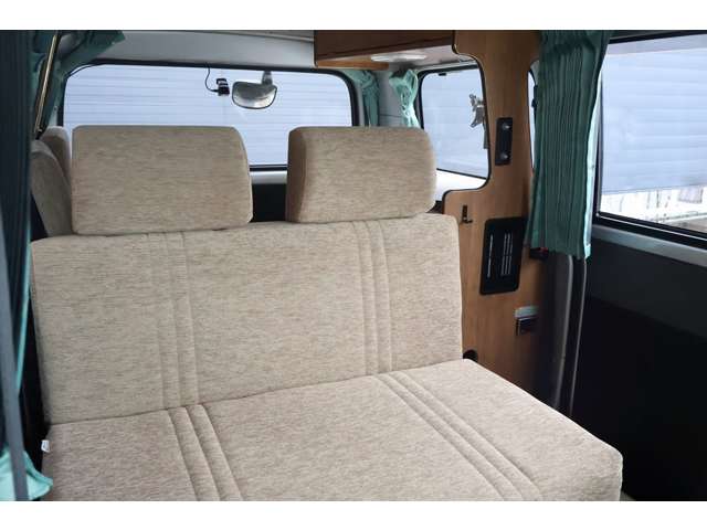 Toyota Light Ace Van 9
