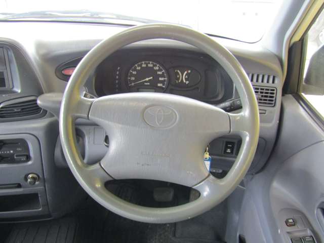 Toyota Town Ace Van 5