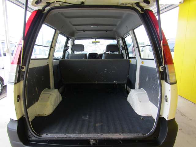 Toyota Town Ace Van 9