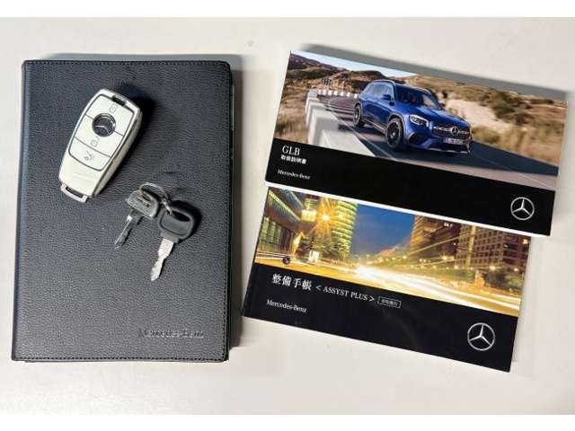 Mercedes-Benz GLB 6
