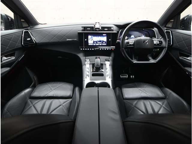 DS Automobiles DS 7 Crossback 6