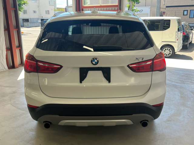 BMW X1 12