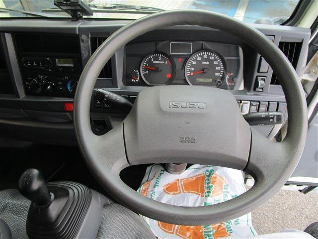 Isuzu Elf 10