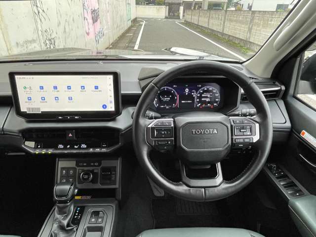 Toyota Hilux 8