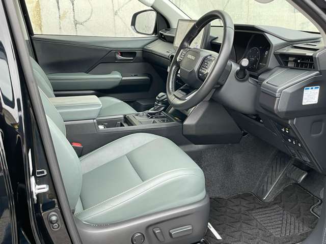 Toyota Hilux 9