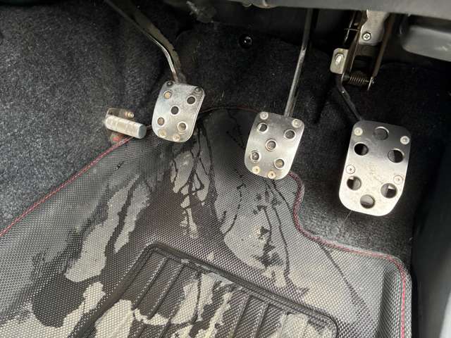 Suzuki Jimny 11