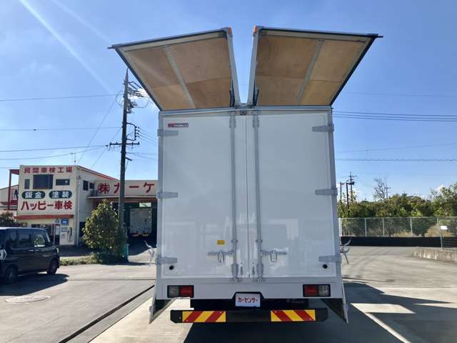 Hino Ranger 6