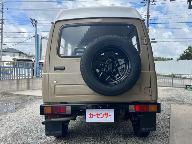 Suzuki Jimny 6
