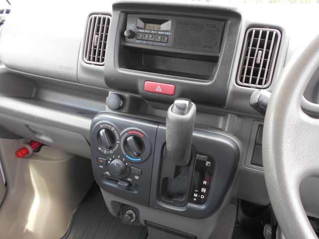 Suzuki Every 8