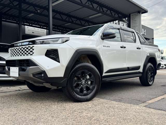 Toyota Hilux 2