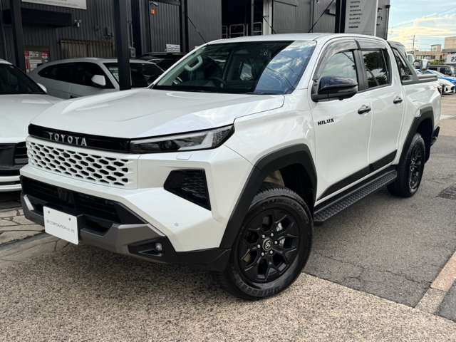 Toyota Hilux 4