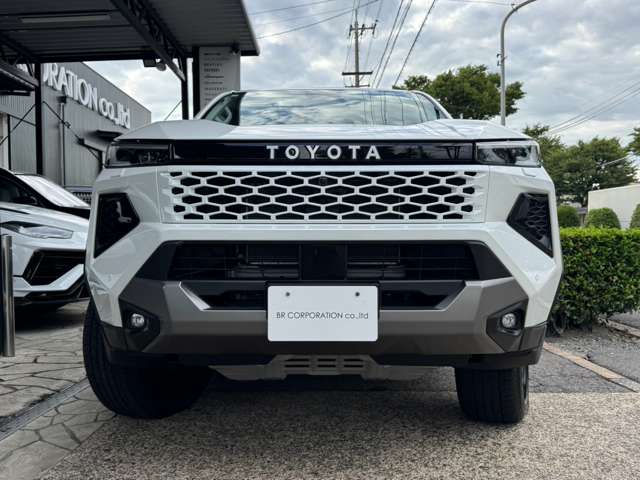 Toyota Hilux 7