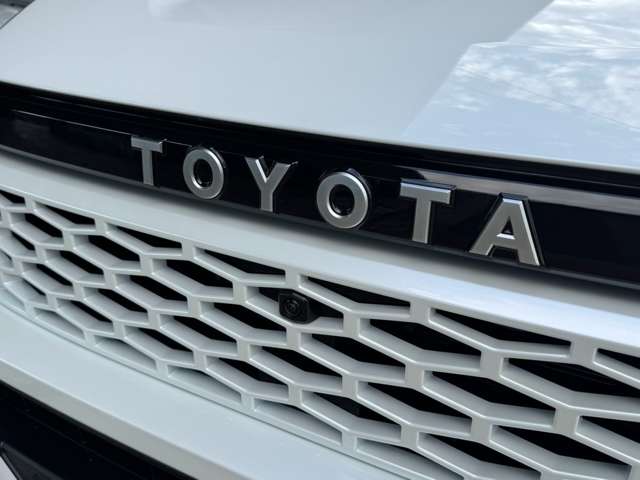 Toyota Hilux 10