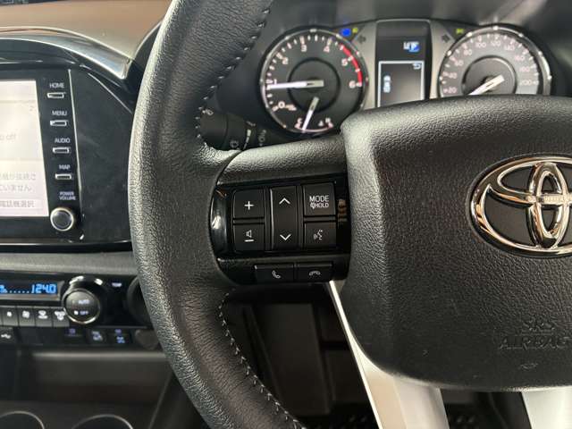 Toyota Hilux 12