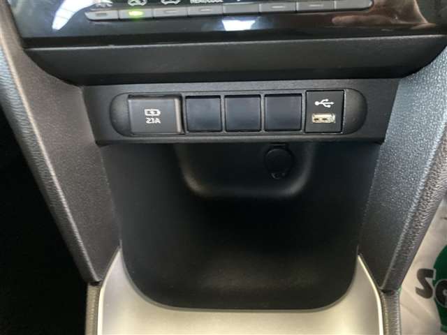 Toyota Yaris Cross 8