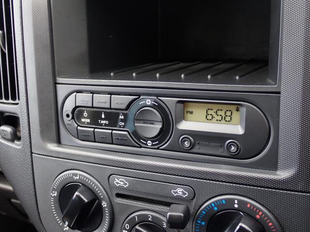 Nissan AD 8
