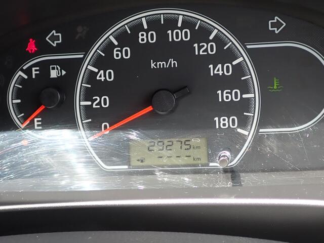 Nissan AD 9