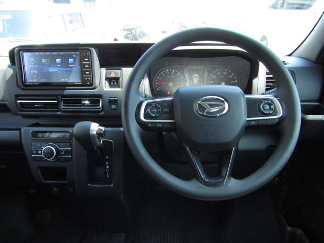 Daihatsu Atrai 5