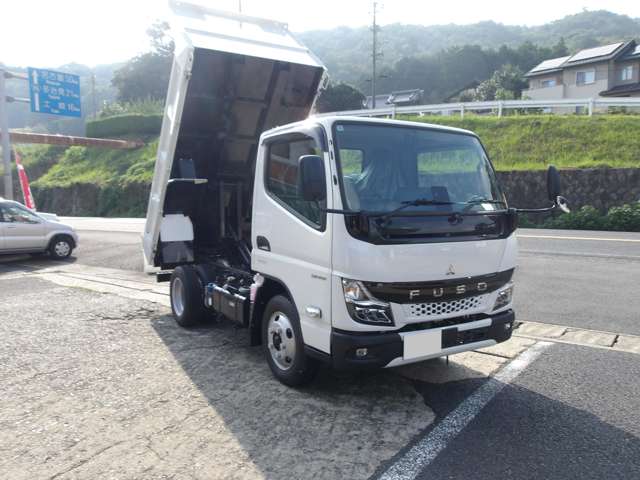Mitsubishi Fuso Canter 2