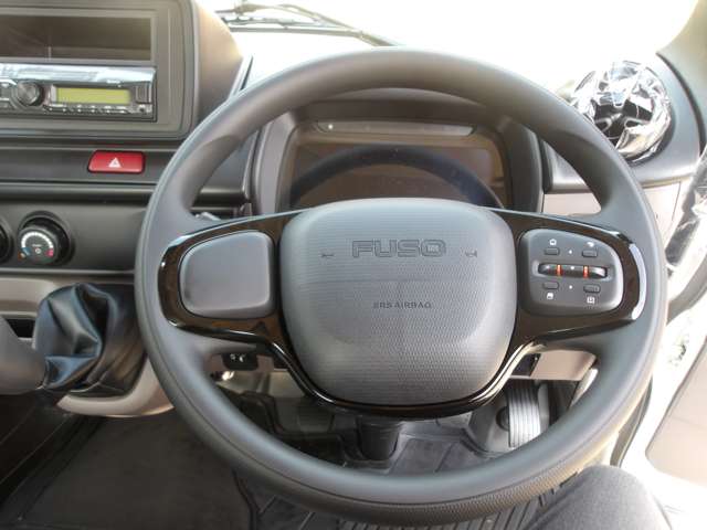 Mitsubishi Fuso Canter 5