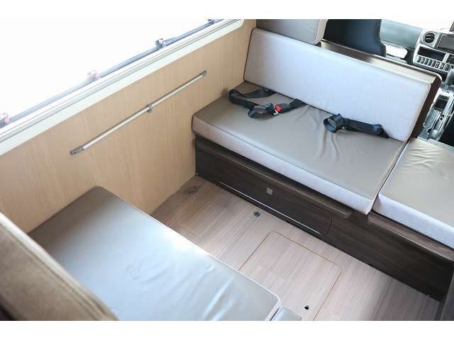Toyota Camroad 3