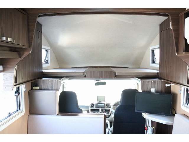 Toyota Camroad 6