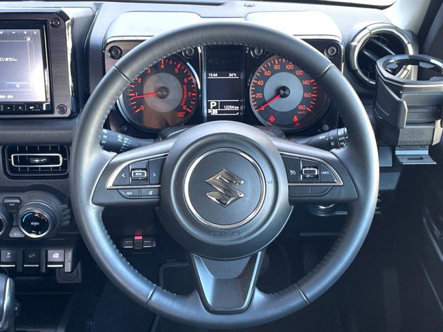 Suzuki Jimny Sierra 12